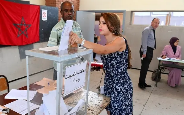 الاستقلال يقترح تقنين استطلاعات الرأي الانتخابية وحبس المخالفين