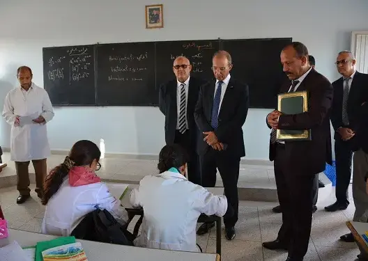 رغم احتجاجات الأساتذة .. حصاد يلزم المؤسسات بنشر لوائح المتغيبين