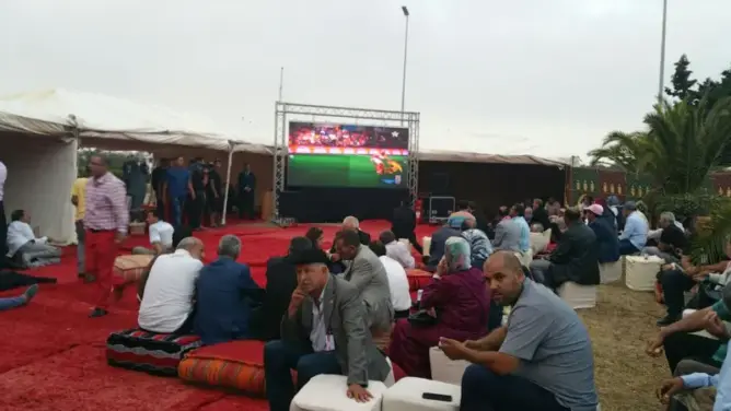 لجنة تنظيم مؤتمر حزب الاستقلال تُخصص شاشة لمتابعة مبارة المغرب