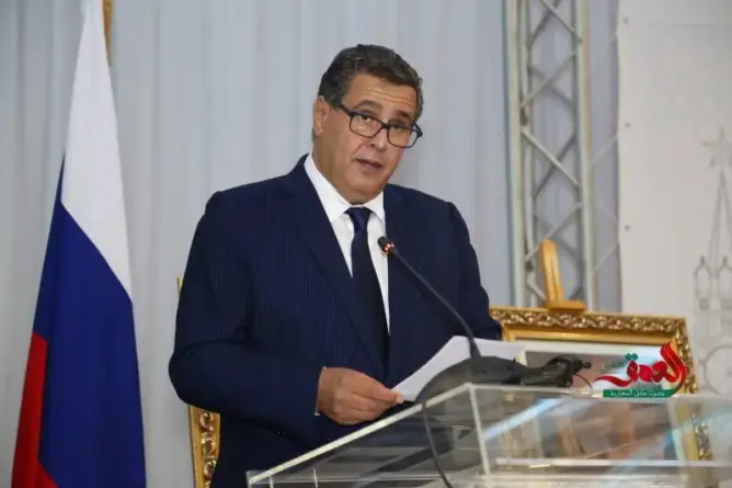 زعيم من ورق