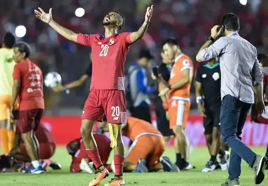 هذا البلد تأهل لكأس العالم لأول مرة وأعلن الأربعاء يوم عطلة
