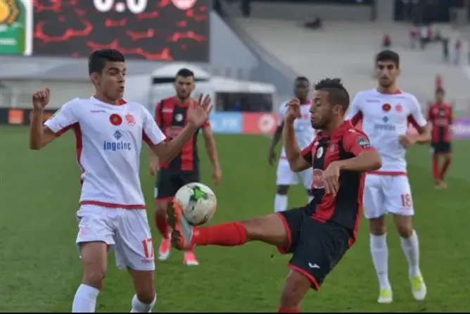 الـ”كاف” يعلن عن حكم مباراة الوداد واتحاد العاصمة