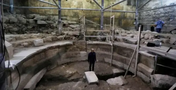 اكتشاف مدرج أثري في القدس يعود للعصر الروماني
