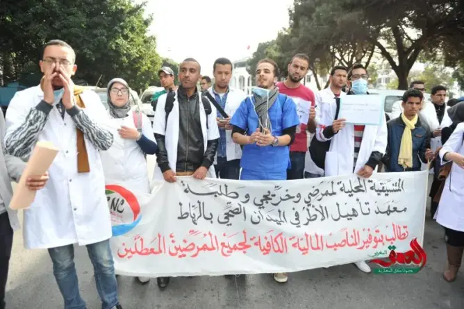 تم استثناؤهم.. الطلبة الممرضون يستنكرون عدم إعلان الوزارة لإجراءات امتحاناتهم
