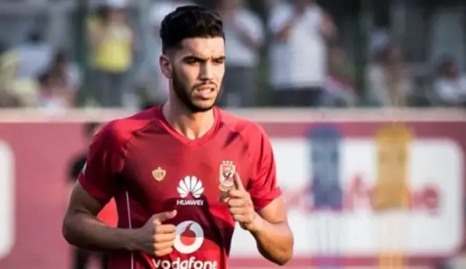المغربي أزارو يقود الأهلي المصري لملاقاة الوداد في نهائي “الأبطال” (فيديو)