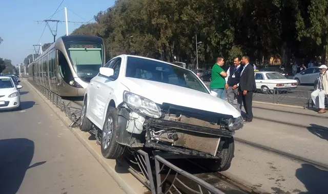 حادثة جديدة توقف حركة سير ترامواي العاصمة
