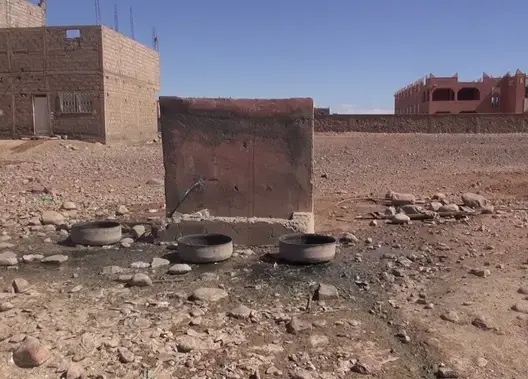 “الواد الحار” والبعوض يحولان حياة الآلاف نواحي زاكور إلى جحيم