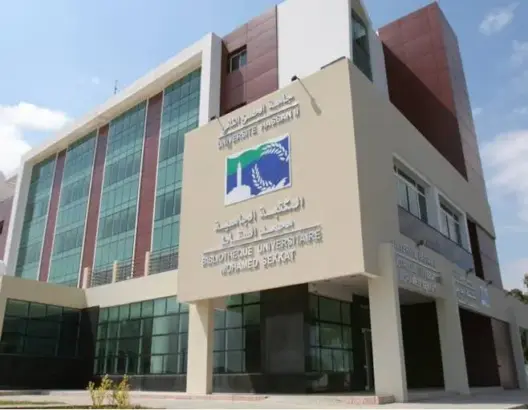 رغم الإعاقة وتقدم العمر.. أمينة المغربية تمحو أميتها حتى الجامعة