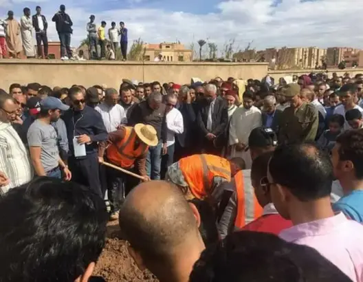 في جنازة مهيبة.. جثمان قتيل مراكش يوارى الثرى بحضور عبد النباوي (صور)
