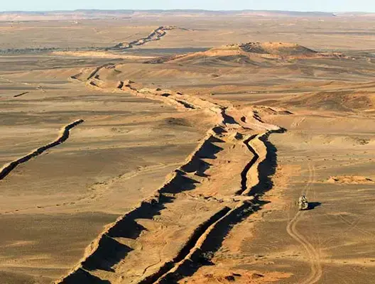 المغرب يعبئ 50 ألف عسكري و”درونات” وأجهزة متطورة لحراسة حدوده