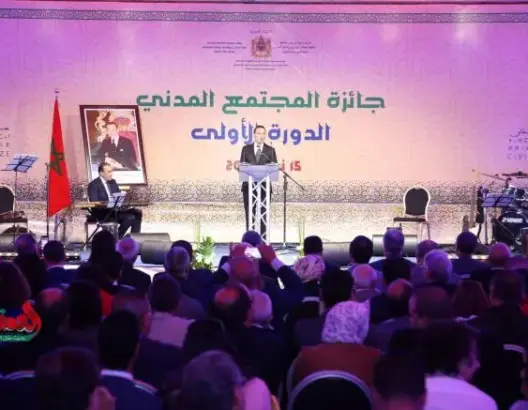 لأول مرة.. تتويج أفضل الجمعيات والشخصيات المدنية بالمغرب (فيديو وصور)