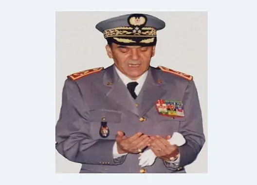 مقرب من عائلة مدير “لادجيد” السابق ينفي وفاته ويكشف حالته الصحية