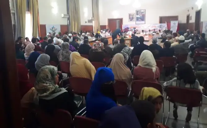 مؤسسة فريد الأنصاري تكرم الداعية بوعزة كوكب بمكناس (صور)