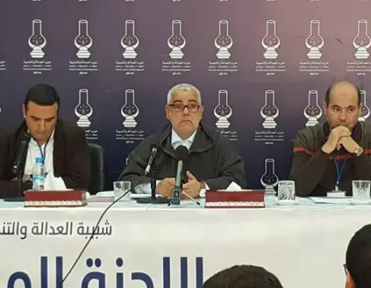 بنكيران: لن نكون أداة للفساد والاستبداد ونقاش الولاية الثالثة لا يضايقني