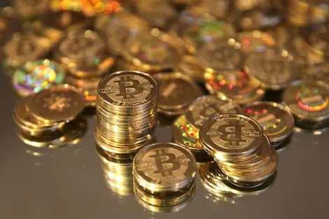الكتاني: العملات الافتراضية تشكل خطرا على سيادة الدولة واقتصادها