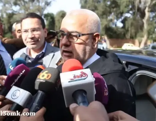 بنكيران يكشف موقفه من ممارسة المرأة لمهنة “العدول” بالمغرب