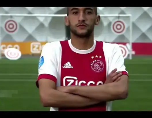 شاهد حكيم زياش يجتاز إختبار الفيفا 18 بصعوبة