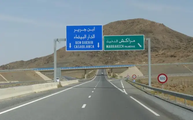 تحذيرات من عصابة مسلحة على الطريق السيار بين البيضاء ومراكش
