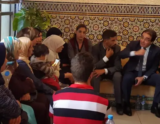 وزارة بنعتيق تطمئن عائلات مغاربة محتجزين بليبيا حول مصيرهم