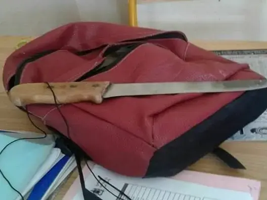 بعد العثور على سكين بحقيبته .. “البراءة” لتلميذ بمراكش من العنف