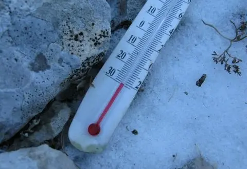 طقس اليوم.. أجواء باردة ورياح قوية والحرارة بين ناقص 5 و26 درجة
