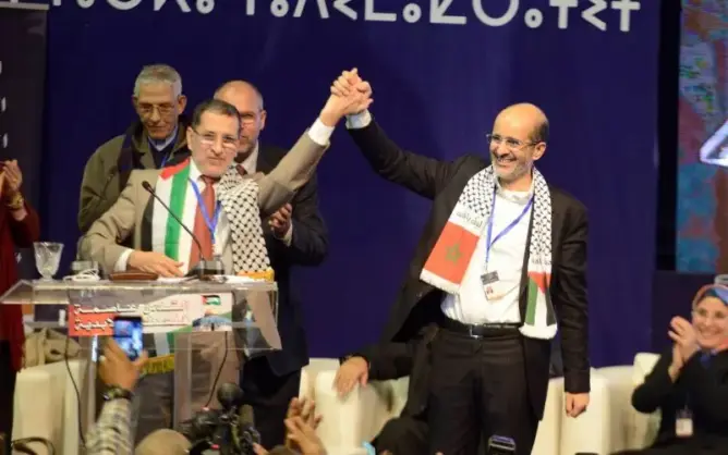 برلمان البيجيدي يخرج عن صمته بشأن مذكرة تدعو لعقد مؤتمر استثنائي