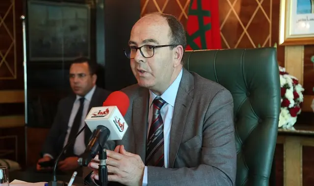 بنشماش يتبرأ من مقاضاة صحافيين ويرمي الكرة بملعب بنعزوز والرميد