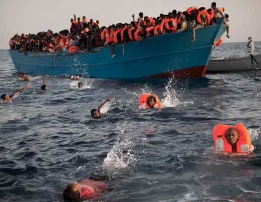إنقاذ 268 مهاجرا غير شرعي ضمنهم مغاربة بسواحل ليبيا (صور)