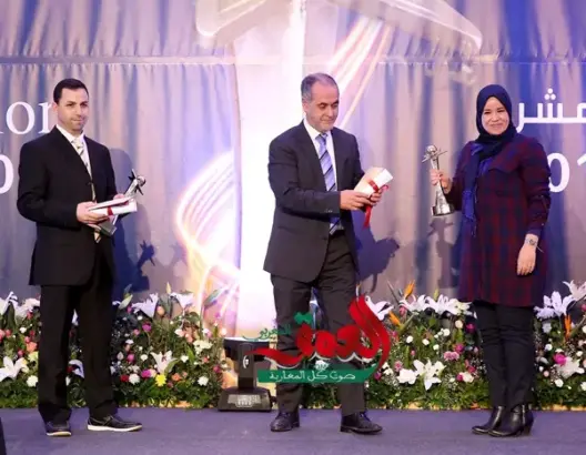 لكتاوي..أول صحافية تنال جائزة الصحافة الإلكترونية وهذه قائمة الفائزين