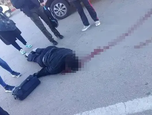 مقتل طالب فوق ممر الراجلين بمكناس وسط غضب طلابي (صور)