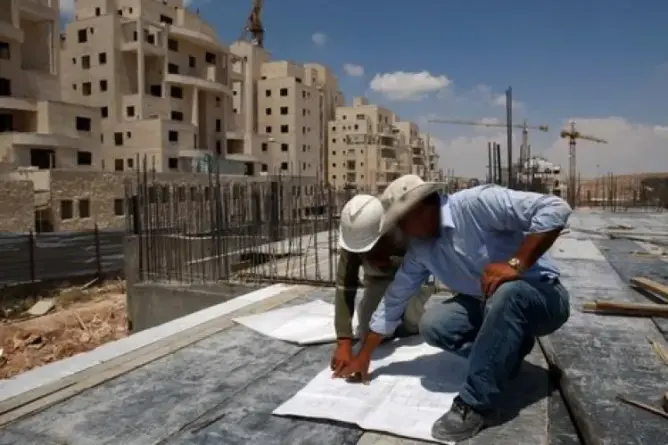صحف: فضيحة عقارية تهز العرائش.. والأمن يستمع إلى عشرات السلفيين