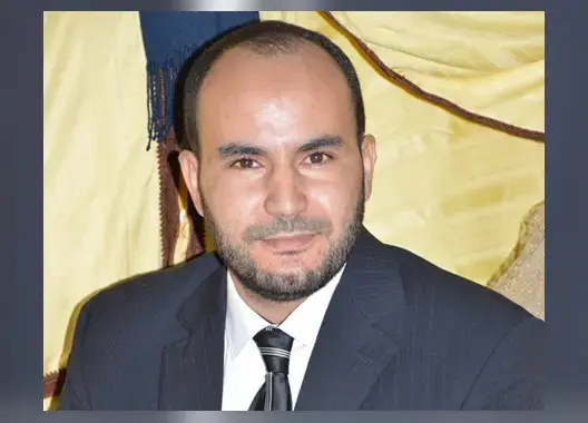 زمن الخطابات الإستحمارية