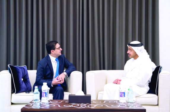 بوريطة وبوسعيد يسلمان رسالة خطية من الملك لولي عهد أبوظبي