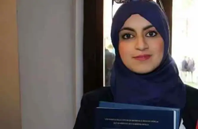 بسبب الحجاب.. قاض إيطالي يطرد محامية مغربية من المحكمة