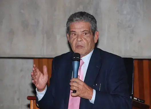 أحمد العراقي .. وفاة كاتب الدولة المكلف بالبيئة في حكومة اليوسفي