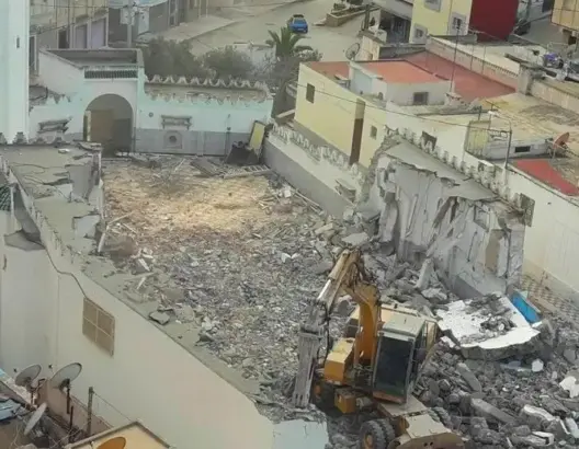 سلطات الحسيمة توضح بخصوص هدم المسجد المتسبب في اعتقال الزفزافي