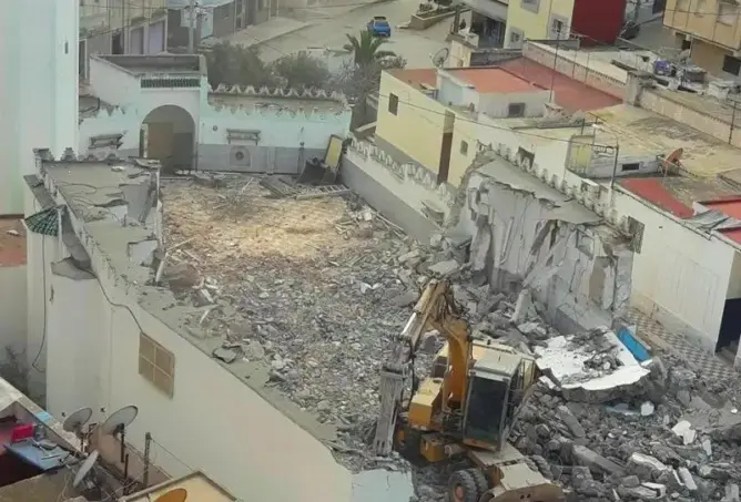سلطات الحسيمة توضح بخصوص هدم المسجد المتسبب في اعتقال الزفزافي