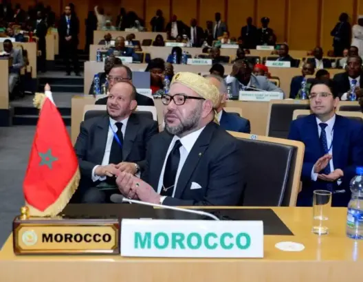 عِقدان من حكم الملك.. فاعلون: انفتاح خارجي وانتظار داخلي