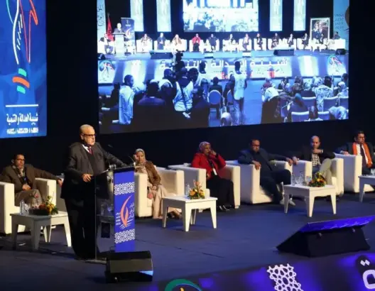 بنكيران لأخنوش: شكون هي الشوافة للي قالت أنك غادي تفوز فـ 2021