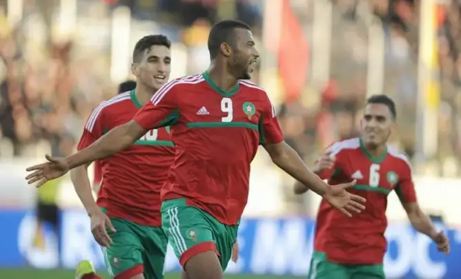 في مواجهة حاسمة.. عموتة يكشف تشكيلة المنتخب الوطني المحلي أمام أوغندا