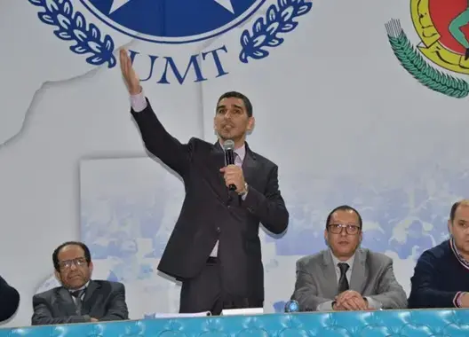نقابة الـ UMT تستنكر تلكؤ إدارة “ريضال” في الحوار مع المستخدمين