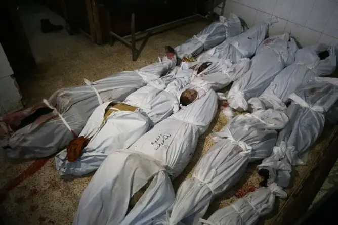 نظام الأسد يتجاهل الهدنة الدولية ويغرق الغوطة بالدماء برا وجوا