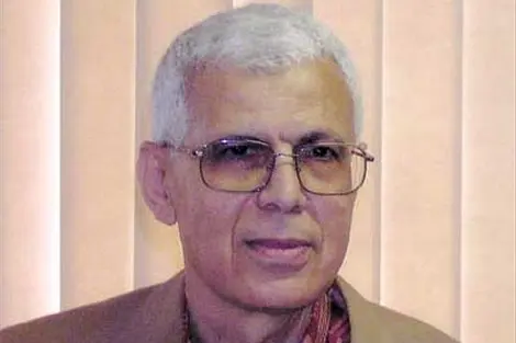 محمد أنقار والتحليل النصي للكون الأدبي‎