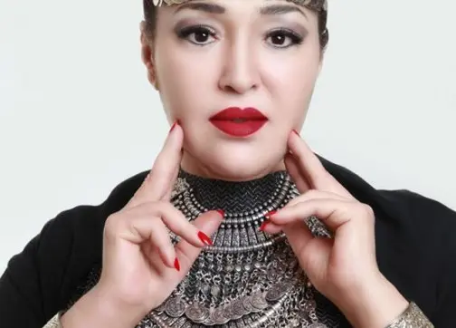 تاشنويت لـ”العمق”: أحضر لمفاجأة بعد “واش كتفهم العربية”(فيديو)
