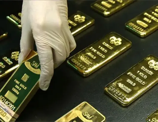 سعر الذهب ينزل عن أعلى مستوى في 5 أسابيع