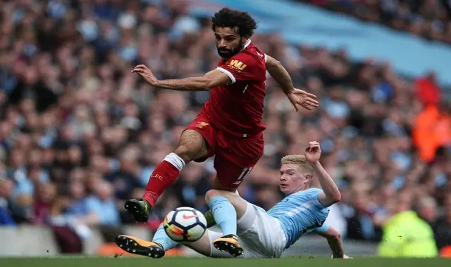 مشجع لفريق ليفربول يعلن اعتناقه الإسلام تأثرا بمحمد صلاح