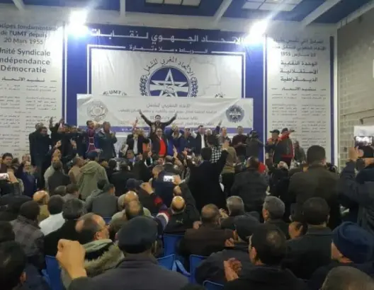 مئات من مستخدمي “ريضال” يختارون رئيسهم الجديد بعد طرد المنياري (فيديو وصور)