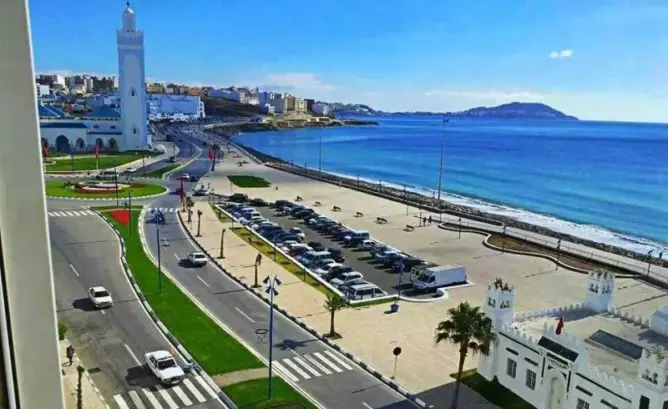 تأهيل الشواطئ وإبادة “الناموس”.. سلطات المضيق الفنيدق تشرع مبكرا في التحضير لموسم الصيف