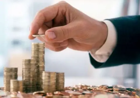 الحكومة تضع إطارا للتمويل التعاوني بهواجس محاربة تمويل الإرهاب