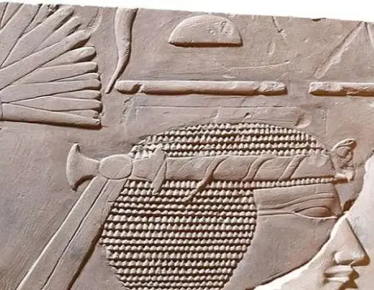 العثور على جدارية نادرة في بريطانيا لأقوى ملكات الفراعنة